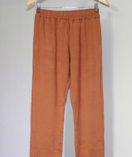 Pantalon rustico viscosa recto camel OFERTA